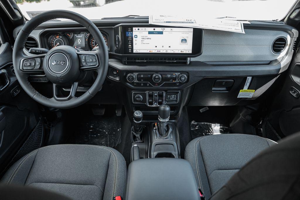 new 2025 Jeep Wrangler car, priced at $37,274
