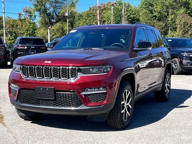 new 2025 Jeep Grand Cherokee car, priced at $39,174