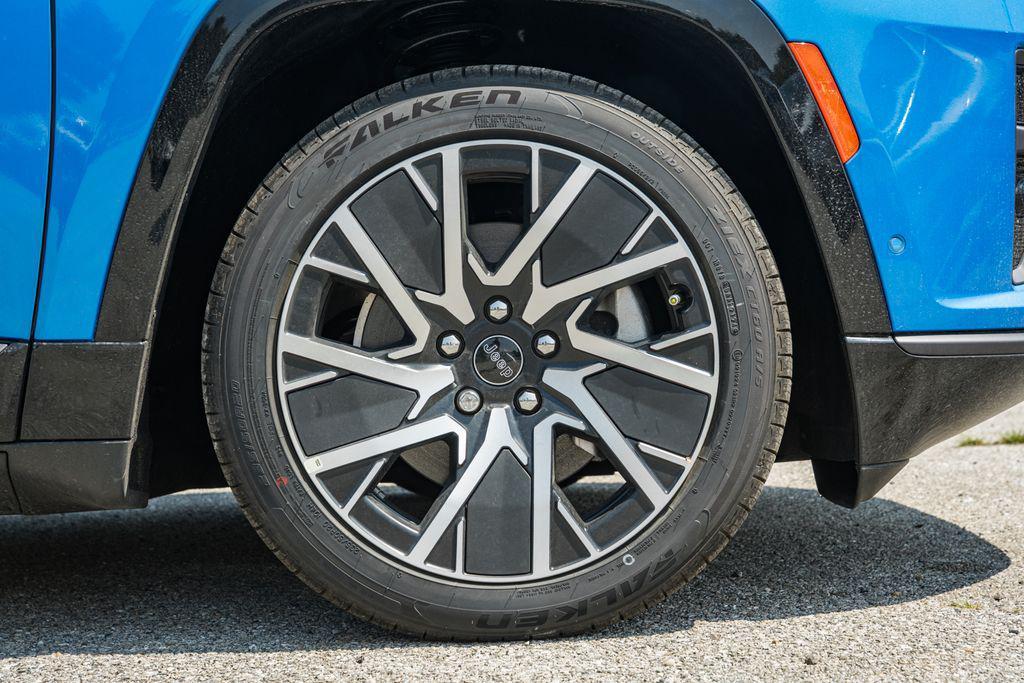 new 2025 Jeep Wagoneer S car, priced at $60,147