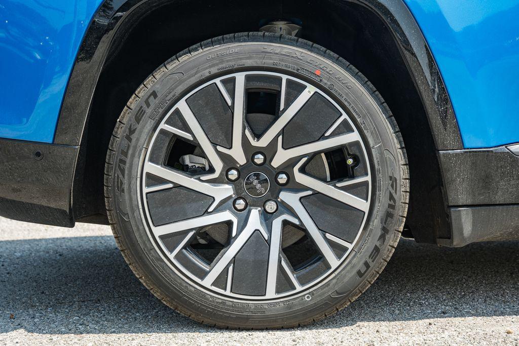 new 2025 Jeep Wagoneer S car, priced at $60,147