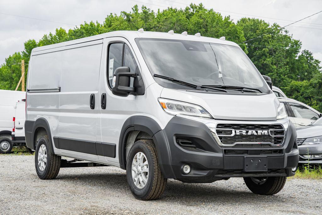 new 2025 Ram ProMaster 2500 car, priced at $44,051