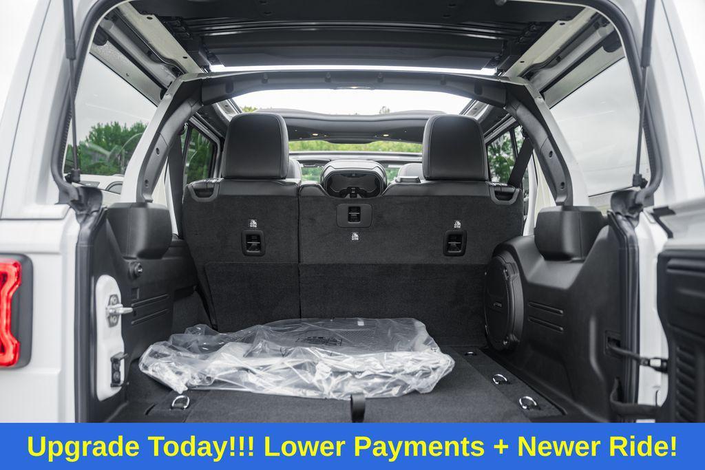 new 2025 Jeep Wrangler car, priced at $51,742