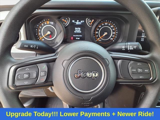 new 2025 Jeep Gladiator car, priced at $39,826
