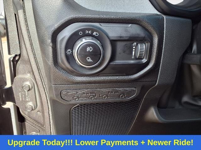 new 2025 Jeep Gladiator car, priced at $39,826