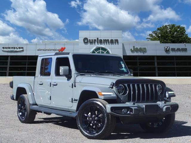 used 2022 Jeep Gladiator car, priced at $34,000