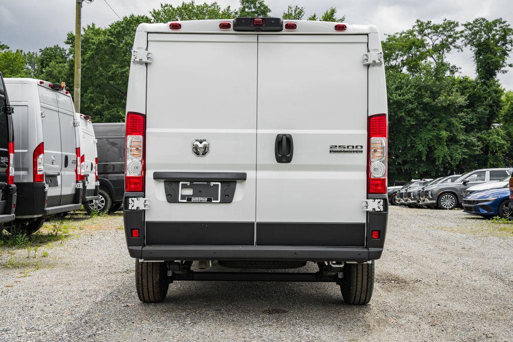 new 2025 Ram ProMaster 2500 car, priced at $46,901