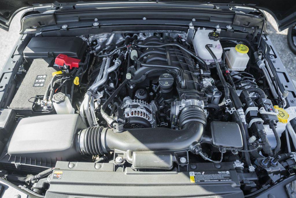 new 2025 Jeep Gladiator car, priced at $51,940