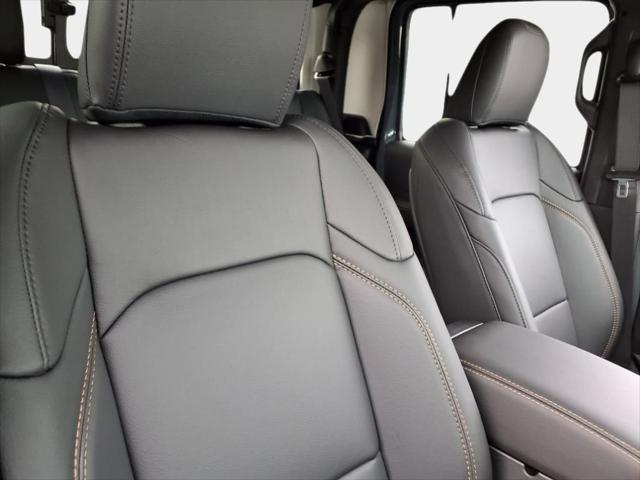 new 2025 Jeep Gladiator car, priced at $47,031