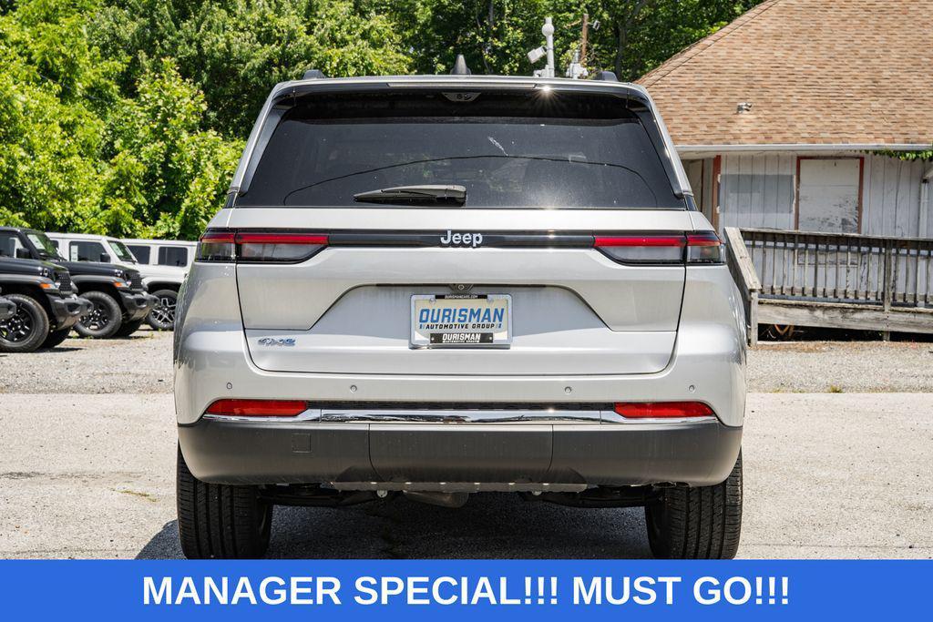 new 2024 Jeep Grand Cherokee 4xe car, priced at $52,650
