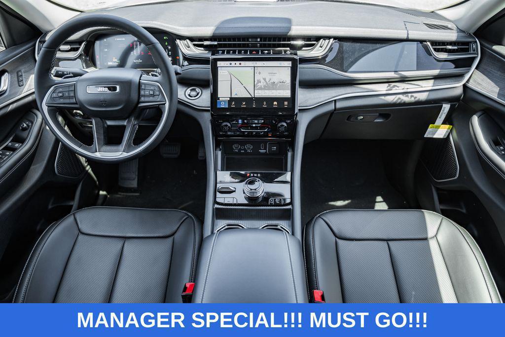 new 2024 Jeep Grand Cherokee 4xe car, priced at $52,650