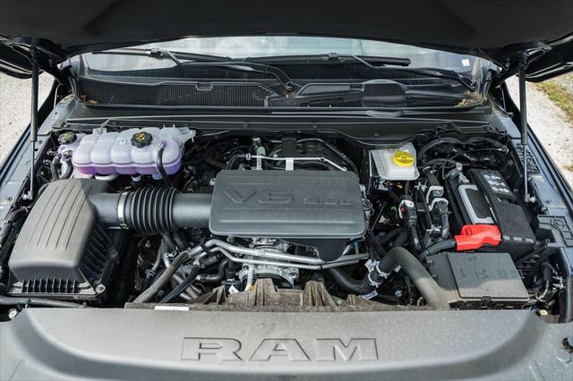 new 2025 Ram 1500 car, priced at $42,562