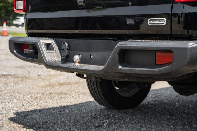 used 2023 Jeep Gladiator car, priced at $28,000