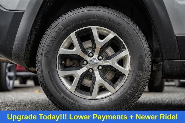 used 2015 Jeep Cherokee car, priced at $11,000