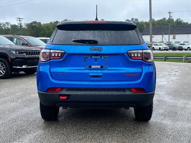 new 2025 Jeep Compass car, priced at $33,574