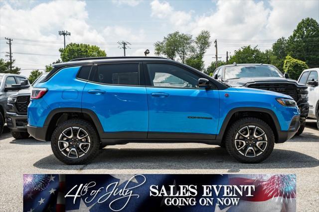new 2025 Jeep Compass car, priced at $32,160
