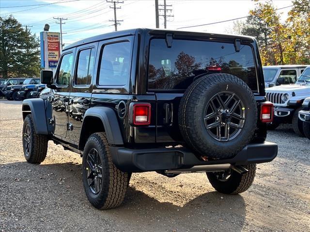 new 2025 Jeep Wrangler car, priced at $40,198