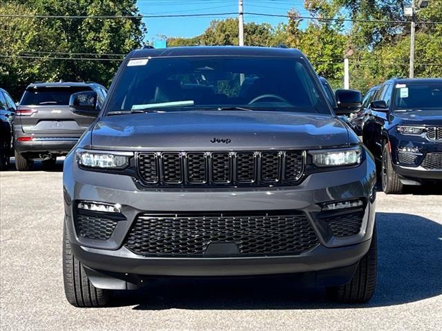 new 2025 Jeep Grand Cherokee car, priced at $41,517