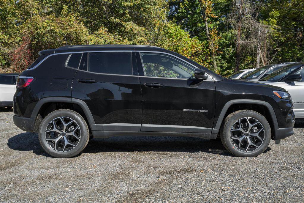 new 2026 Jeep Compass car, priced at $29,125