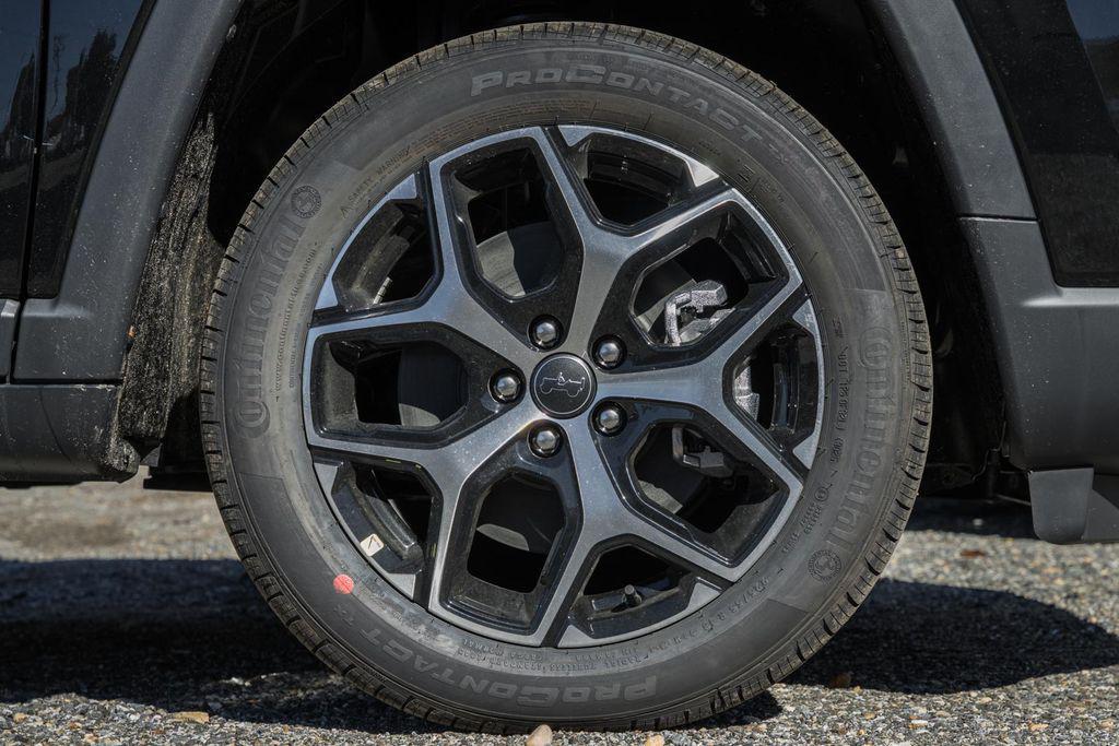 new 2026 Jeep Compass car, priced at $29,125