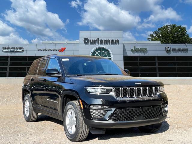 new 2025 Jeep Grand Cherokee car, priced at $33,940