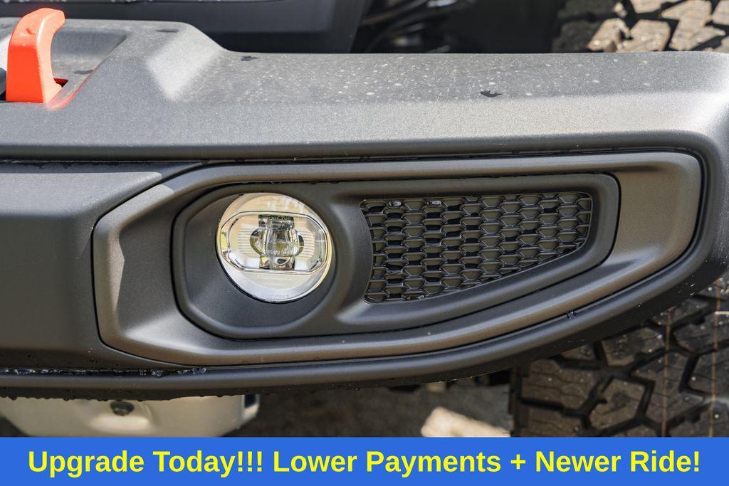new 2025 Jeep Gladiator car, priced at $51,199