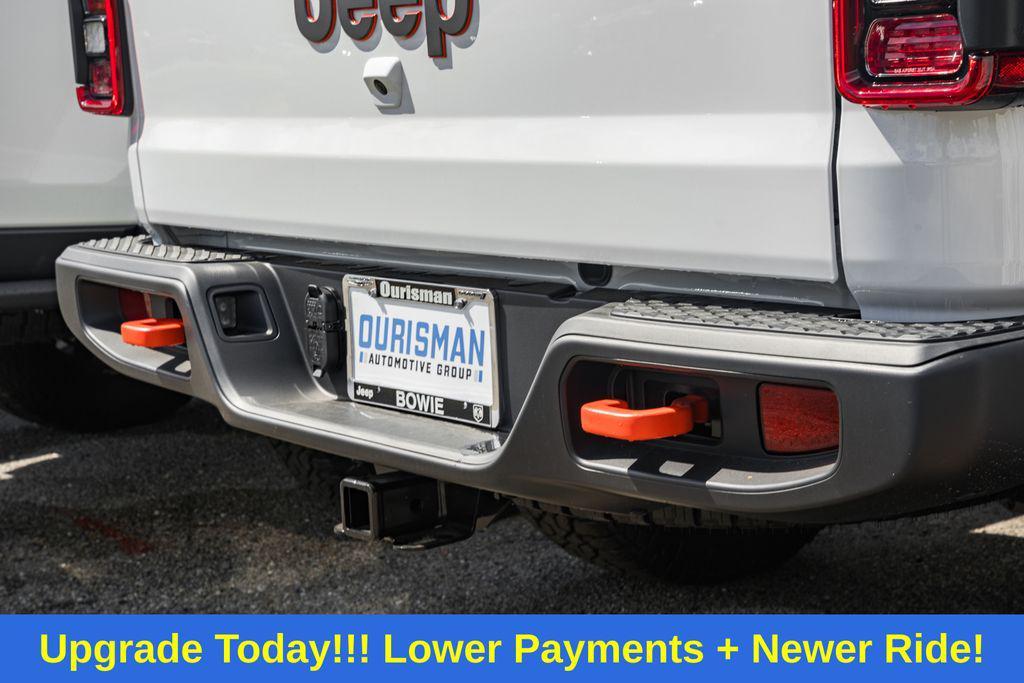 new 2025 Jeep Gladiator car, priced at $51,199