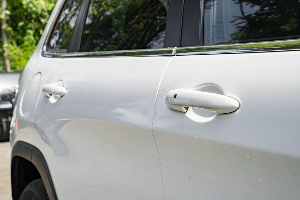 used 2020 Jeep Cherokee car, priced at $19,000