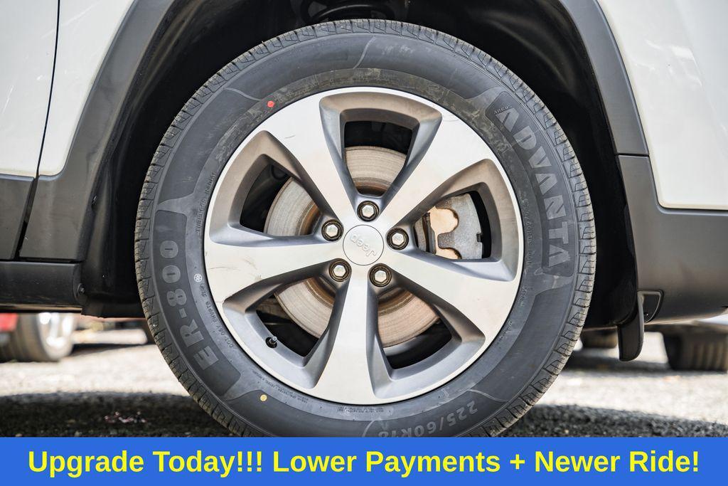 used 2020 Jeep Cherokee car, priced at $19,000