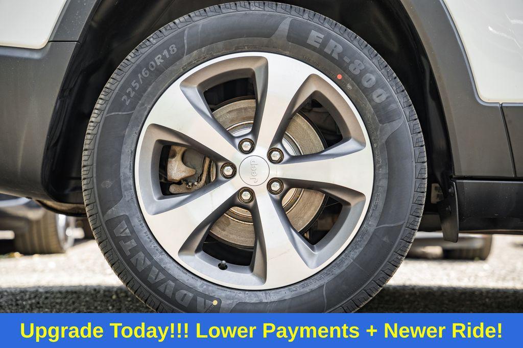 used 2020 Jeep Cherokee car, priced at $19,000