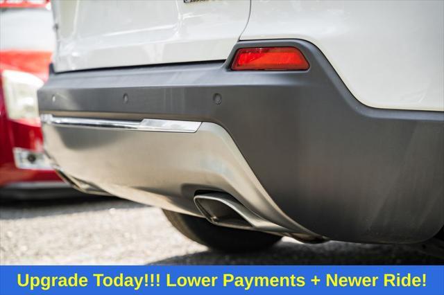 used 2020 Jeep Cherokee car, priced at $20,000