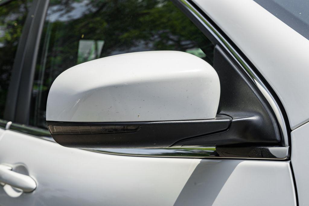 used 2020 Jeep Cherokee car, priced at $19,000