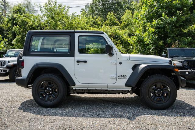 new 2025 Jeep Wrangler car, priced at $31,217