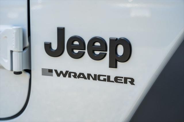 new 2025 Jeep Wrangler car, priced at $31,217