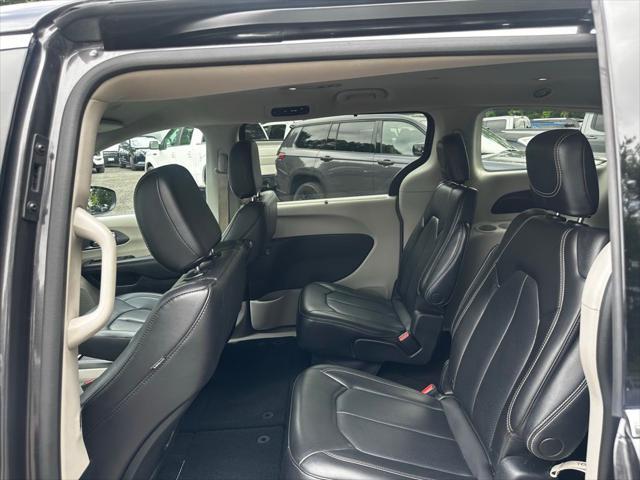 used 2023 Chrysler Pacifica car, priced at $22,000