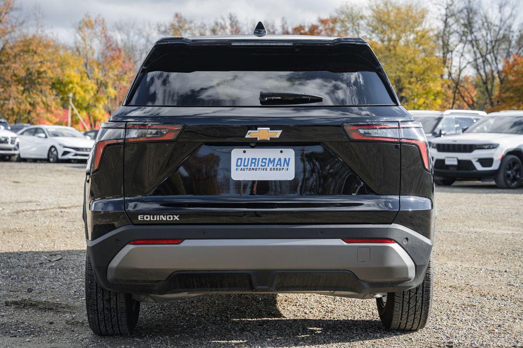 used 2025 Chevrolet Equinox car, priced at $25,000