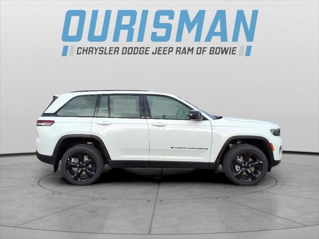new 2025 Jeep Grand Cherokee car, priced at $38,067