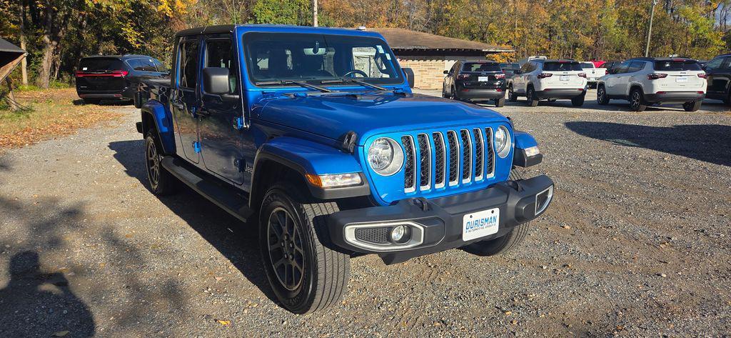 used 2022 Jeep Gladiator car, priced at $30,000