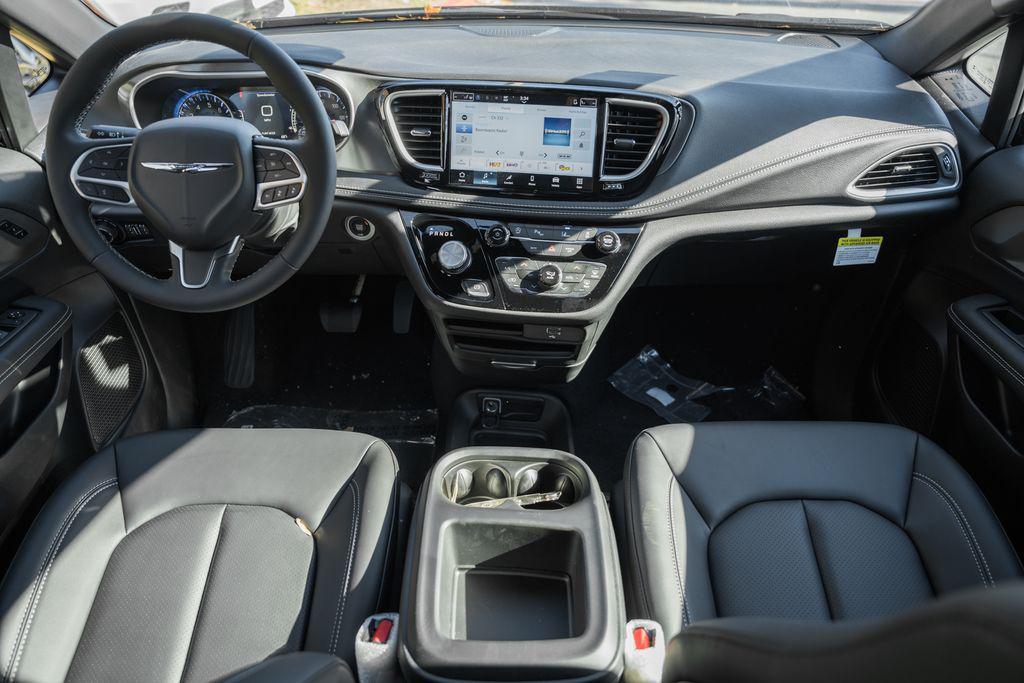 new 2026 Chrysler Pacifica car, priced at $40,949
