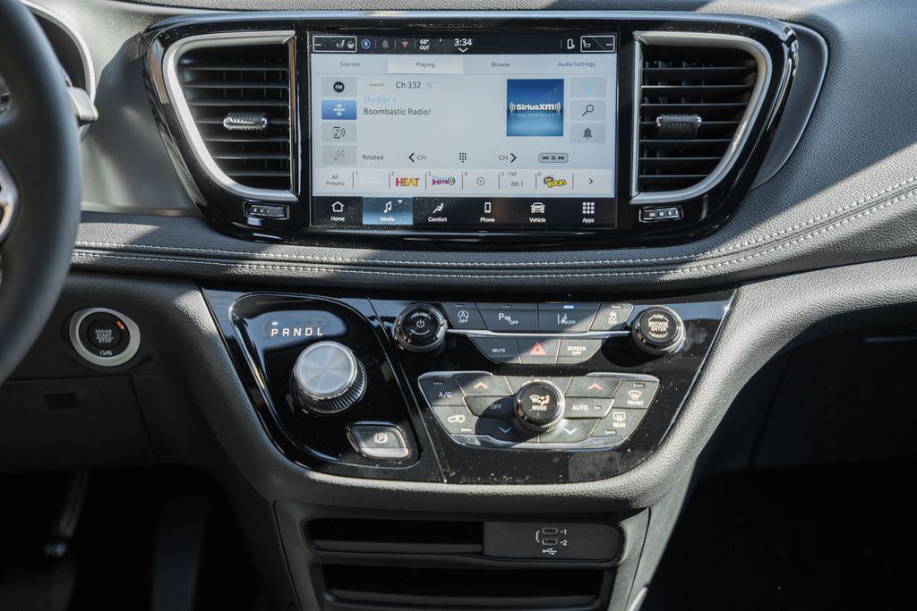 new 2026 Chrysler Pacifica car, priced at $40,949