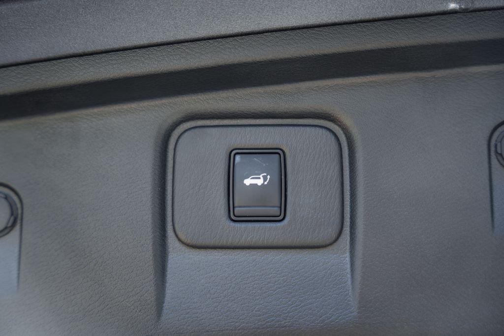 used 2023 Nissan Murano car, priced at $25,000