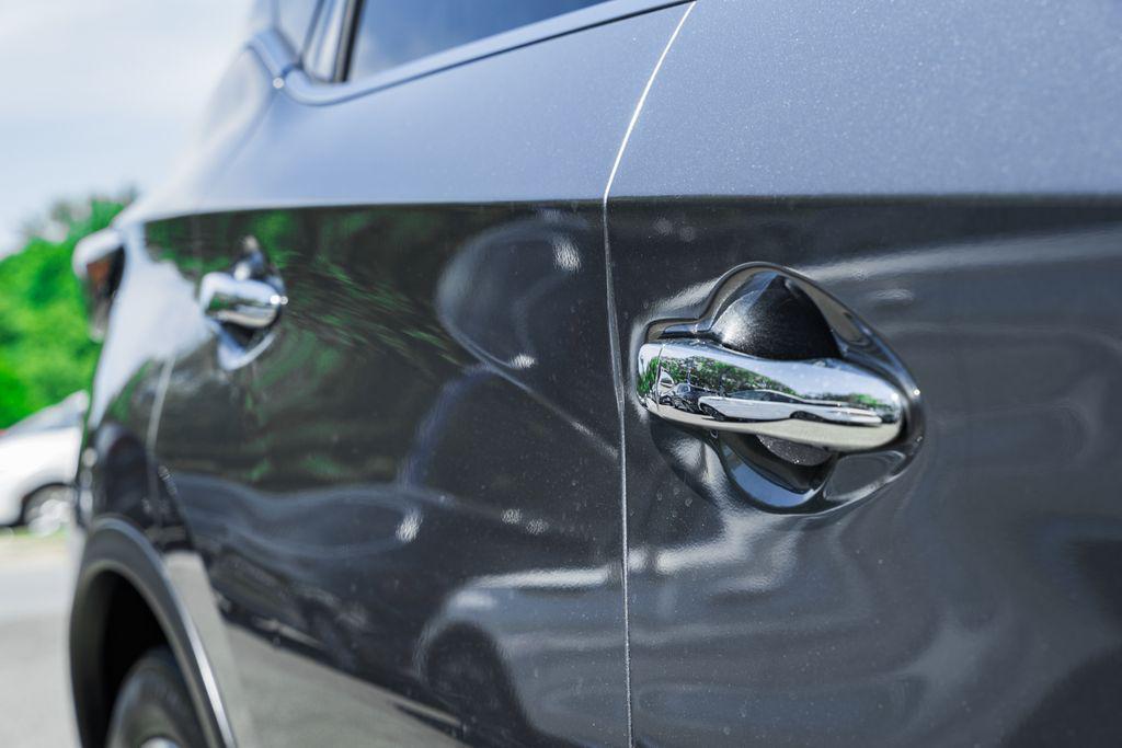 used 2023 Nissan Murano car, priced at $25,000