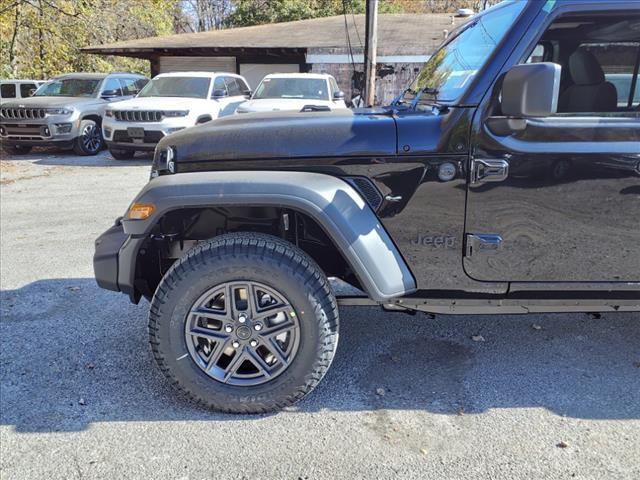 new 2025 Jeep Wrangler car, priced at $39,698