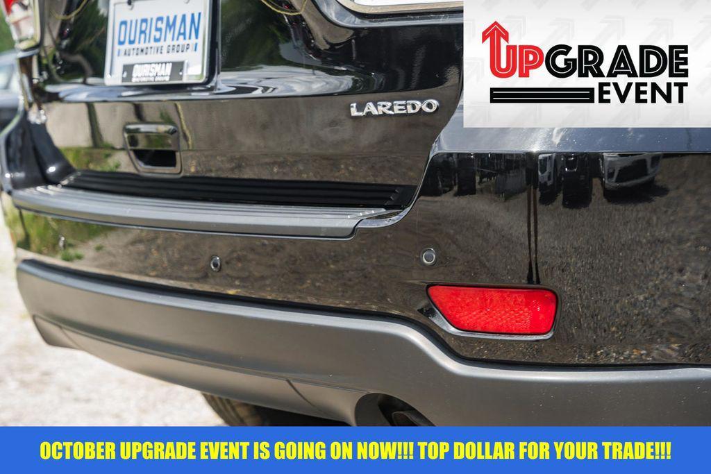 used 2022 Jeep Grand Cherokee car, priced at $20,000