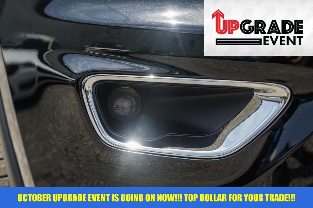 used 2022 Jeep Grand Cherokee car, priced at $20,000