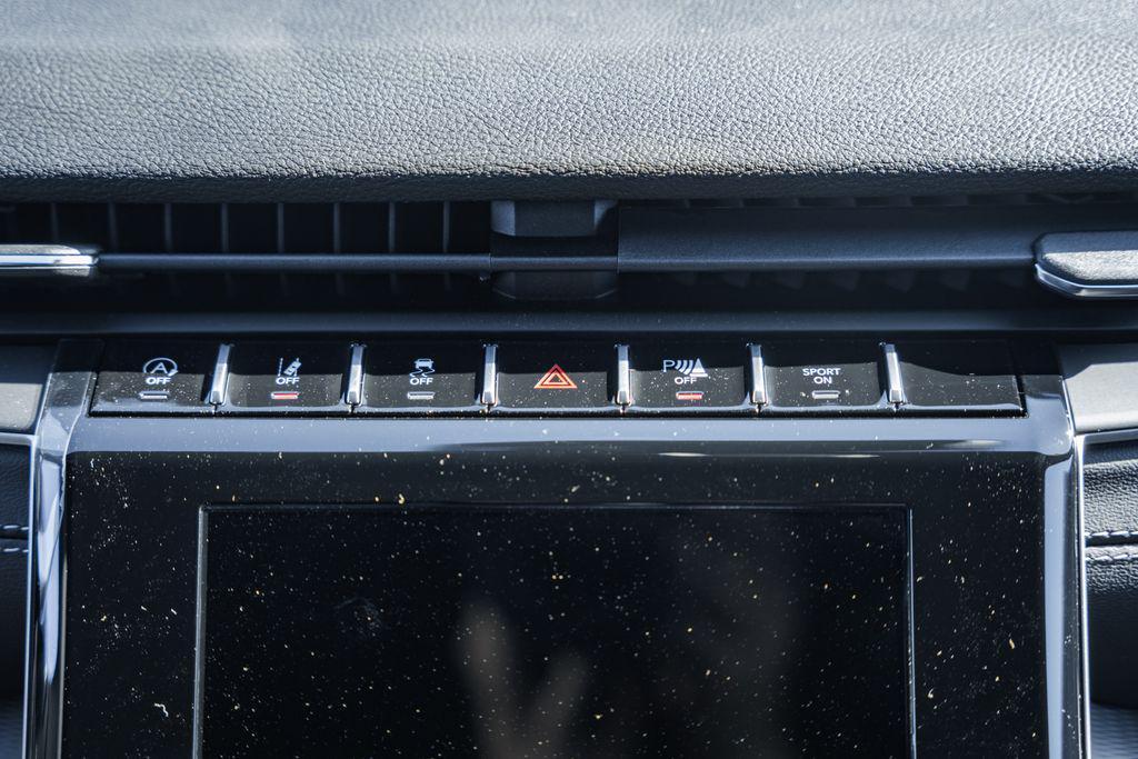 new 2025 Jeep Grand Cherokee car, priced at $38,435