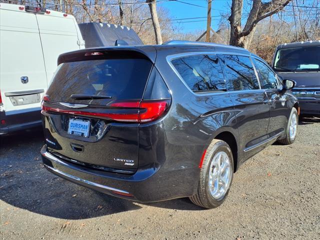 used 2021 Chrysler Pacifica car, priced at $34,500