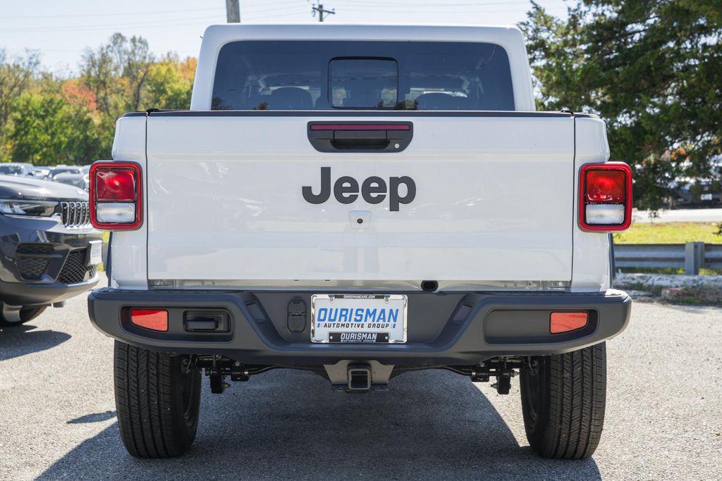 new 2025 Jeep Gladiator car, priced at $51,345