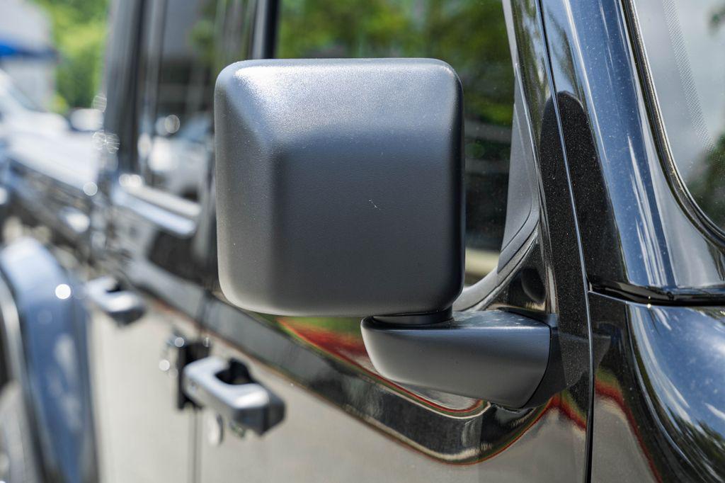 new 2025 Jeep Gladiator car, priced at $53,330