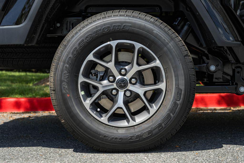 new 2025 Jeep Gladiator car, priced at $53,330