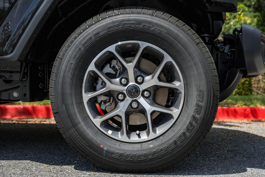 new 2025 Jeep Gladiator car, priced at $53,330